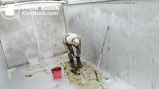 Full bodysmear with cowshit 5