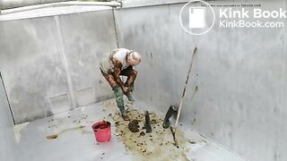 Full bodysmear with cowshit 5