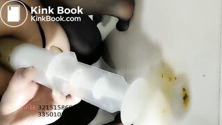 Cute Chinese girl inject shit into her anus