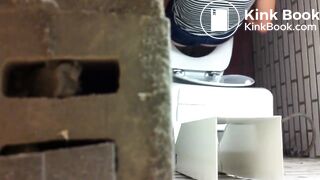 Spycam Pooping 3 - video 2