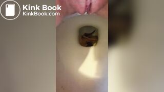 Girl Pooping 2 - video 2