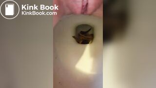 Girl Pooping 2 - video 2