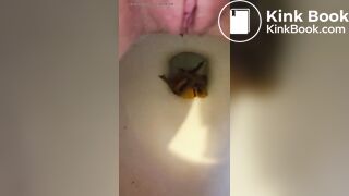 Girl Pooping 2 - video 2