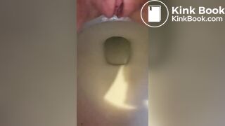 Girl Pooping 2 - video 2
