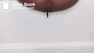 Lightskin ebony drops soft turds