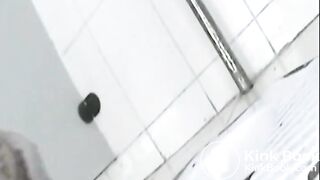 Girl Chinese pooping pis toilet.FFj_05