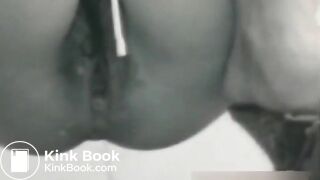 Girl Chinese pooping pis toilet.FFj_05