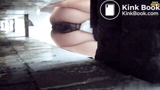 Girl Chinese pooping pis toilet.FT_011