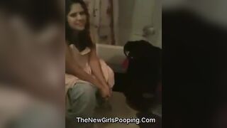 pooping - video 532