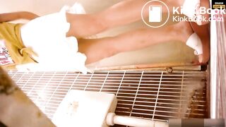 Girl Chinese pooping pis toilet.FT_04