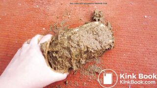 girl pooping - video 230