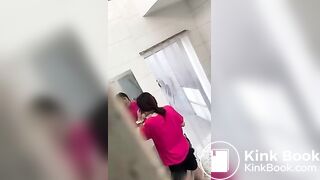 China's girl poop.MT_013