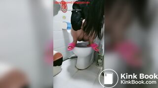 Chinese Girl Blows Out Diarrhea After An Enema