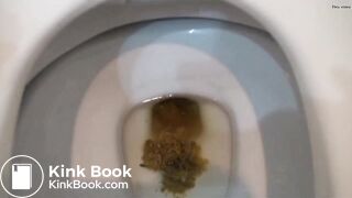 Quick self filmed poop on the toilet