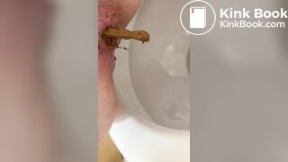 Pawg shitty toilet