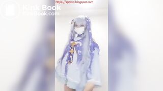 Japanese poops and fart - video 2