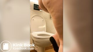 Sexy teen pooping - video 4