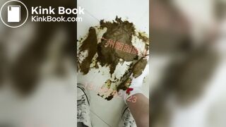 Chinese girls urinate and defecate