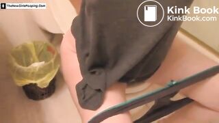 Young Amateur Girl poops