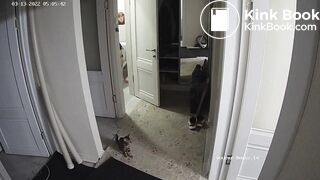 Woman pooping in Toilet 287