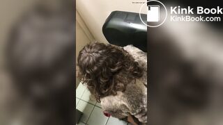 GirlPooping