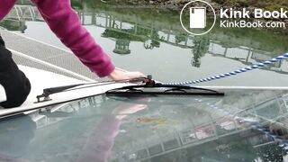 Using a slut to clean the bird poop