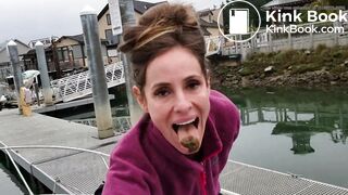 Using a slut to clean the bird poop