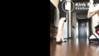 Chinese scat femdom歌迪s狠抽贱狗耳光丝袜脚羞辱吃浓痰