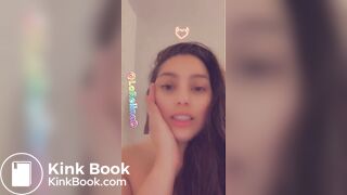 Sexy girl shitting - video 17