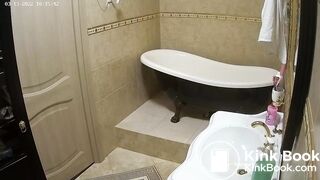 Woman pooping in Toilet 281