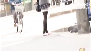 Pooping outdoors and get harassment by someone (Pt.5)