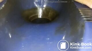 Indonesian girls pooping - video 5