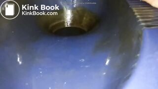 Indonesian girls pooping - video 5