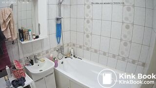 Woman pooping in Toilet 258