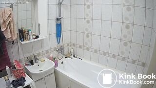 Woman pooping in Toilet 258