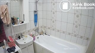 Woman pooping in Toilet 258