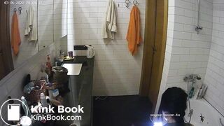 Woman pooping in Toilet 253