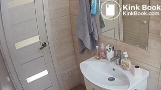 girl poop - video 209