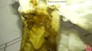 Camera recorded women's pantypoop (FF084)Pt.5