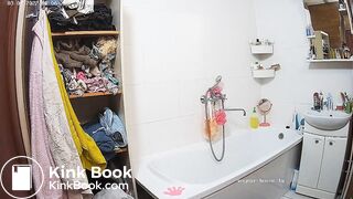 Woman pooping in Toilet 243