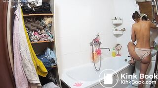 Woman pooping in Toilet 243