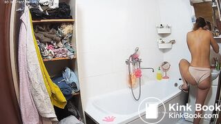 Woman pooping in Toilet 243