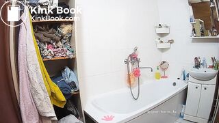 Woman pooping in Toilet 243