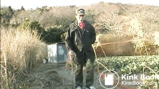 woman pooping outdoors