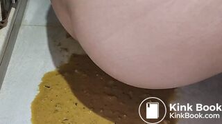 厕所腹泻自拍