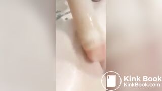 Scottish/German Twitter domme fart/scat comp
