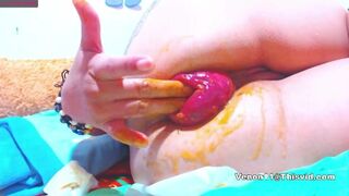 Latina milf does dirty webcam prolapse