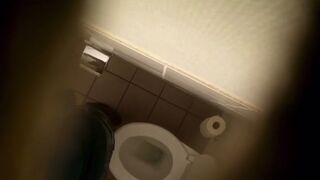 Pooping toilet public