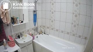 Woman pooping in Toilet 259