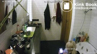 realife cam girl shitting - video 4